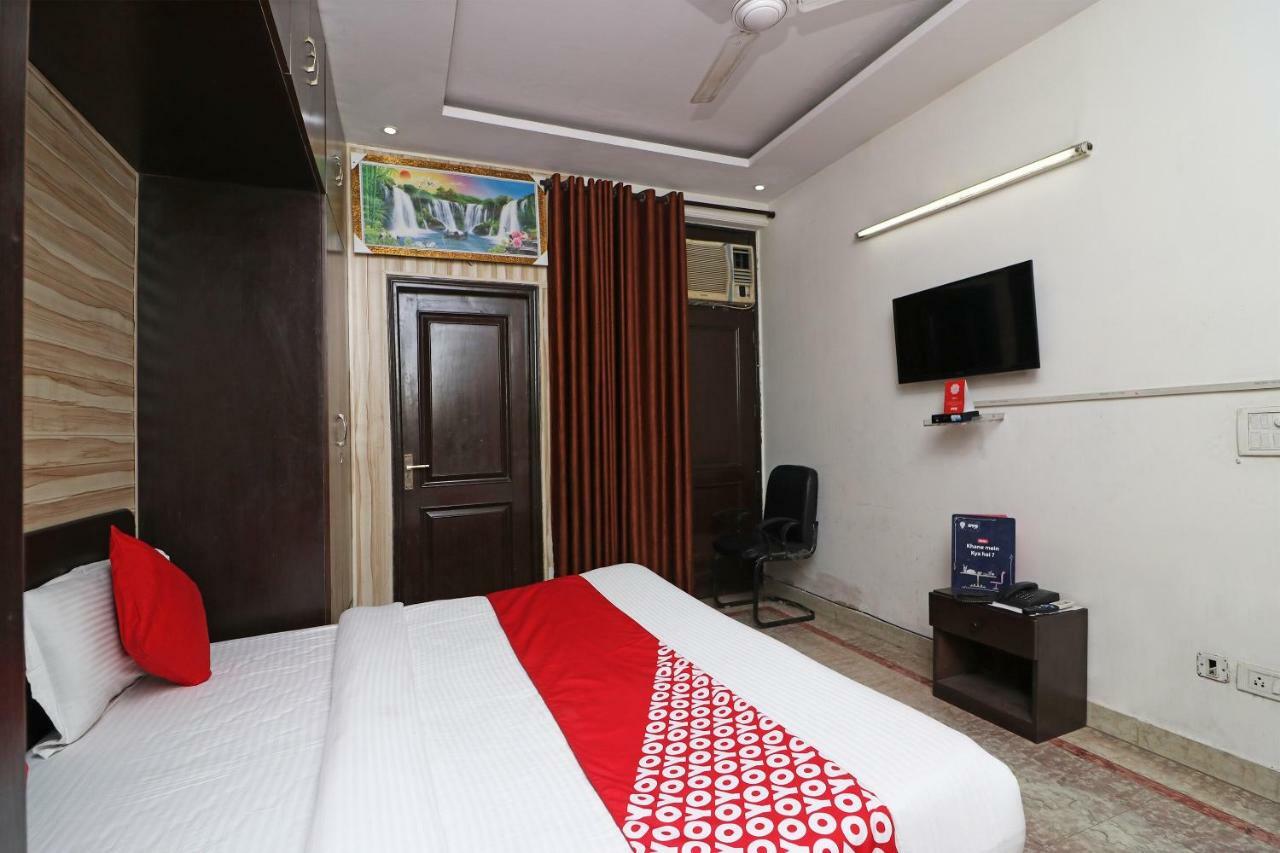 Oyo 9019 Golden Park Otel Yeni Delhi Dış mekan fotoğraf